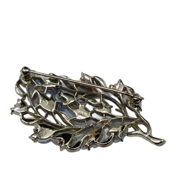 Crown Trifari Blue Lucite Molded Flower Silver Ton - Picture 4 of 6